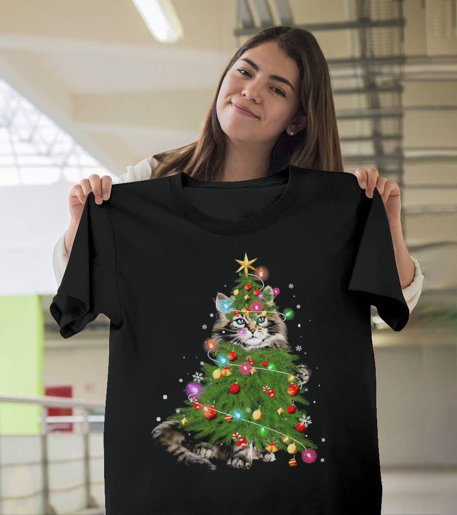 Cute Maine Coon Cat Surrounded By Christmas Tree Lights And Ornaments T-Shirt