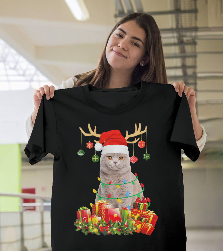 Scottish Fold Cat with Santa Hat and Reindeer Antlers Surrounded by Christmas Gifts and Lights T-Shirt