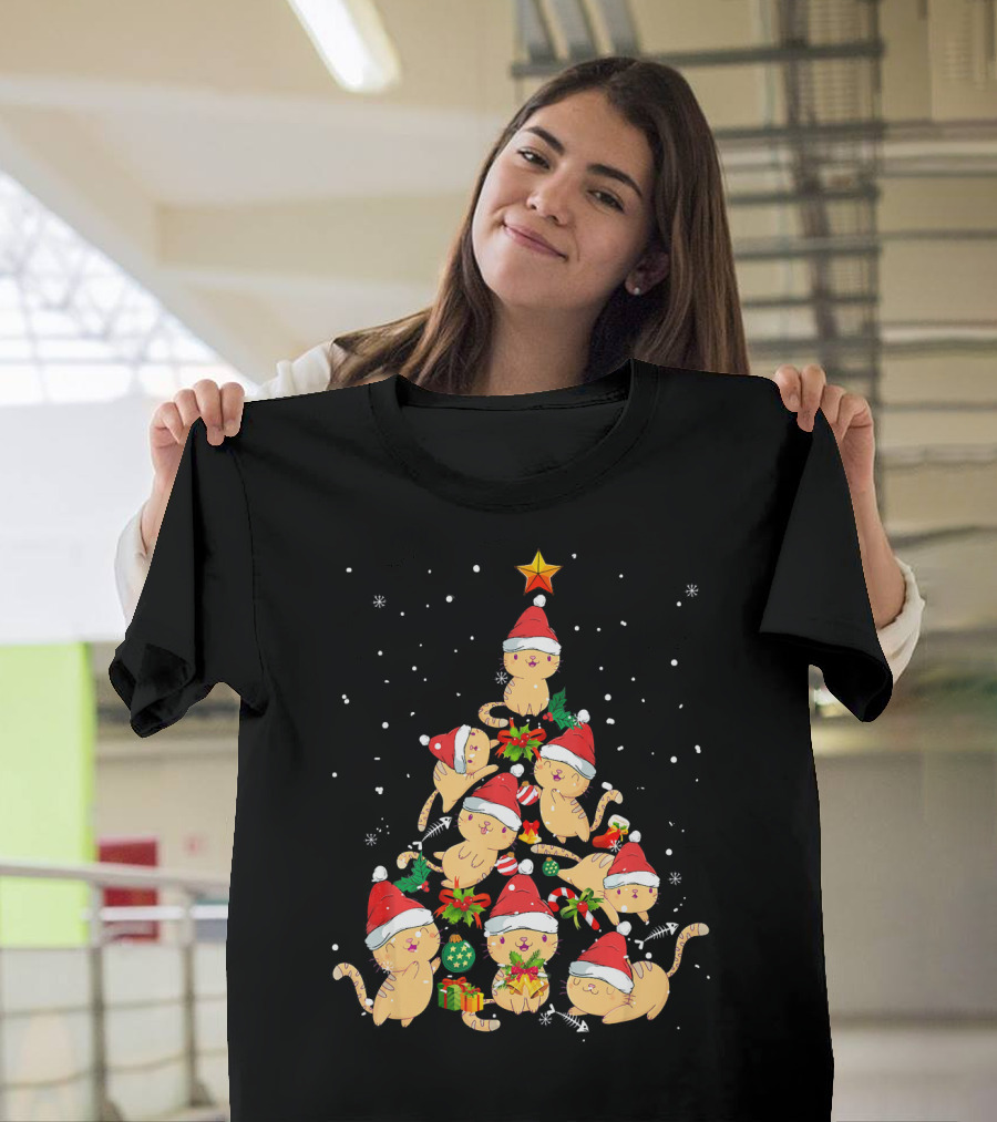 Funny Cat Christmas Tree Xmas Lights Star Snow Santa Hats Gifts T-Shirt