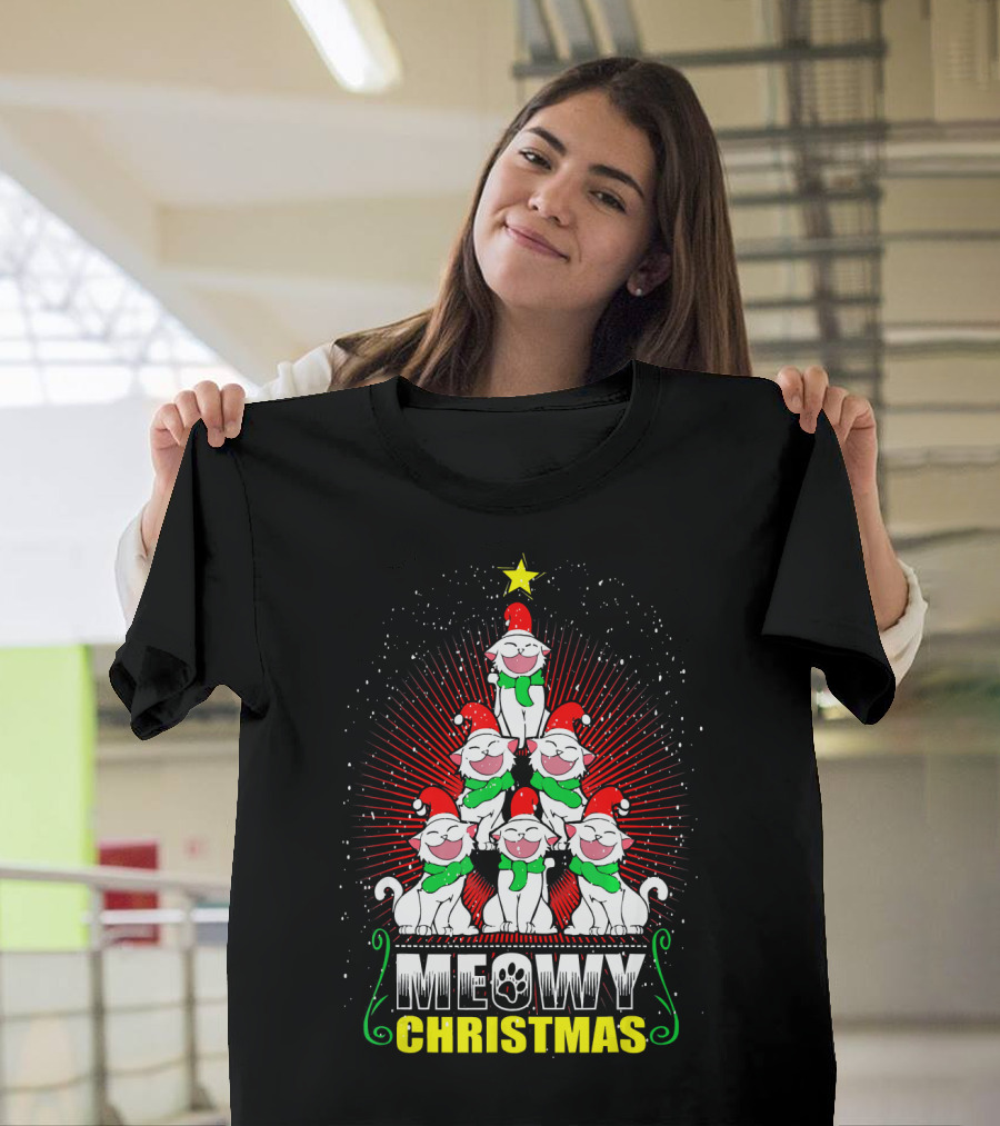 Meowy Christmas Cats in Santa Hats Holiday Tree T-Shirt