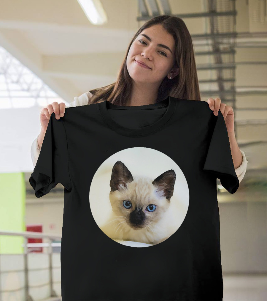 Cute Siamese Kitten Lover Cat with Blue Eyes T-Shirt
