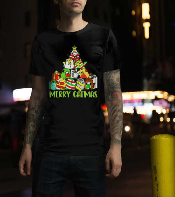 Merry Catmas Christmas Tree Cats And Gifts T-Shirt
