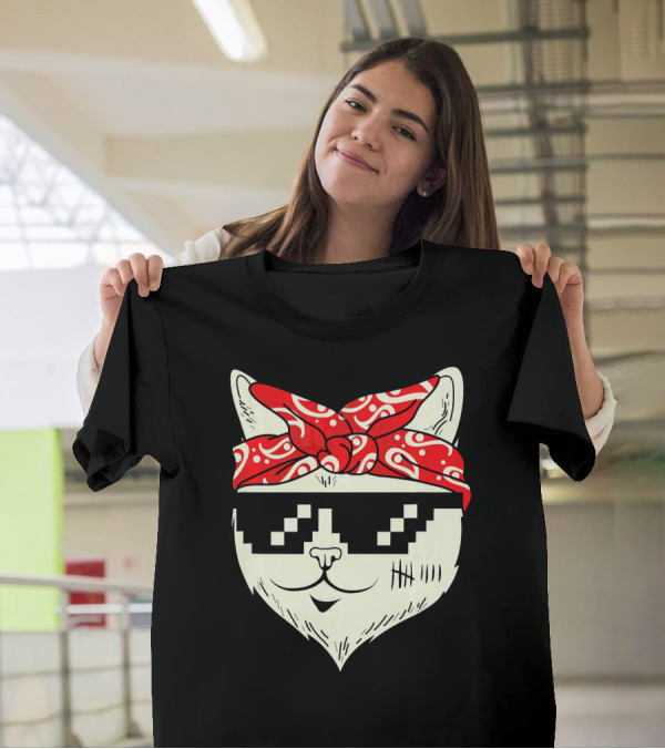 Gangsta Cat Pixelated Sunglasses Red Bandana Urban T-Shirt