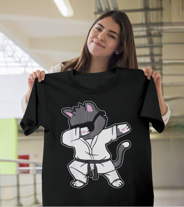Karate Kitten Dabbing Cat Funny Love T-Shirt