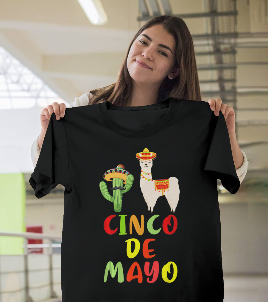 Cinco de Mayo Llama Sombrero Mex Cactus Fiesta T-Shirt