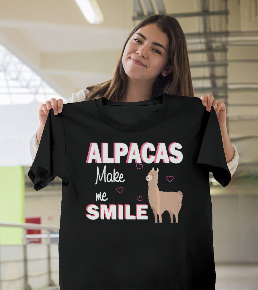 Alpacas Make Me Smile Cute Alpaca With Hearts T-Shirt