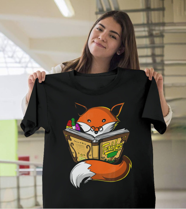 Fox Reading Fables Book Lover Woodland Animal T-Shirt