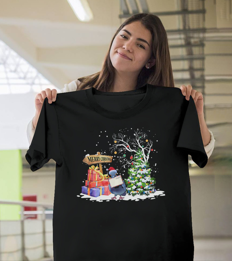 Merry Christmas Funny Pigeon Santa with Christmas Tree and Presents T-Shirt