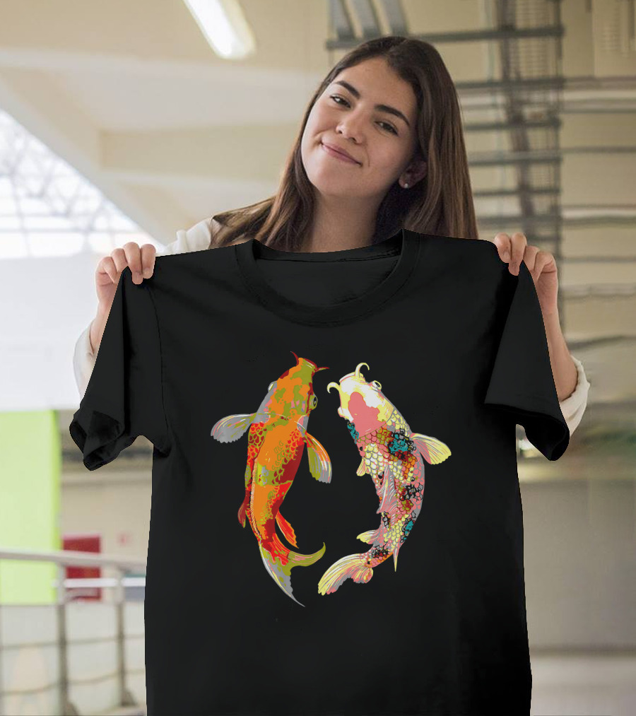 Koi Fish Carp Pond Japanese Aquarelle Colorful Koi Pair T-Shirt