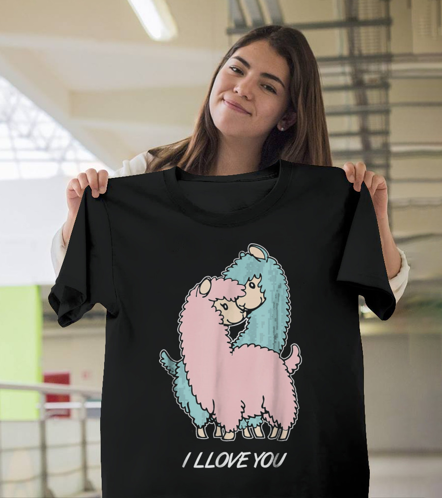 I LLOVE YOU Funny Llama Valentin Cute Alpaca Pair Hug T-Shirt