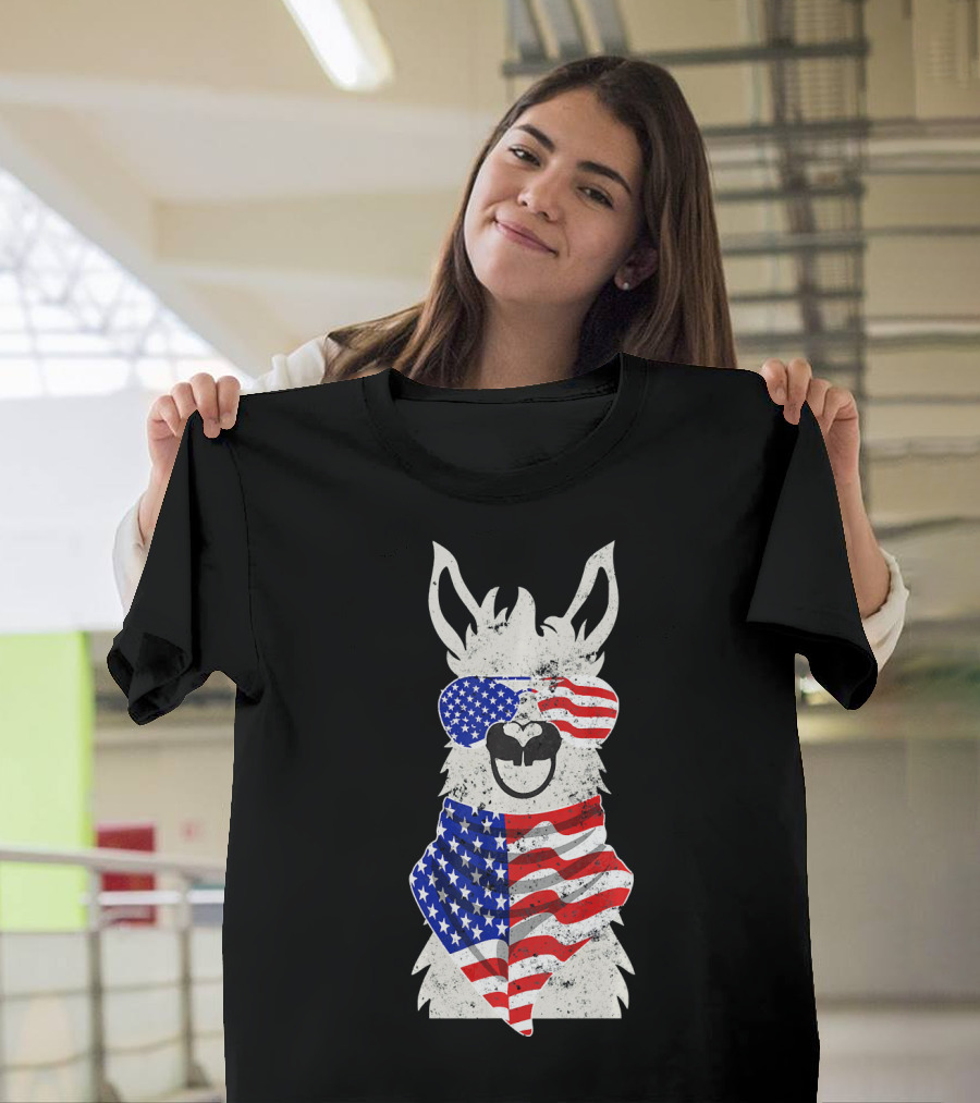 USA Patriotic Llama July 4th American Flag T-Shirt