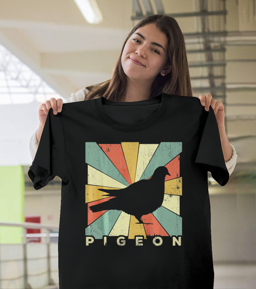 Vintage Pigeon Lover Retro Style Animal Silhouette with Sunburst Background T-Shirt