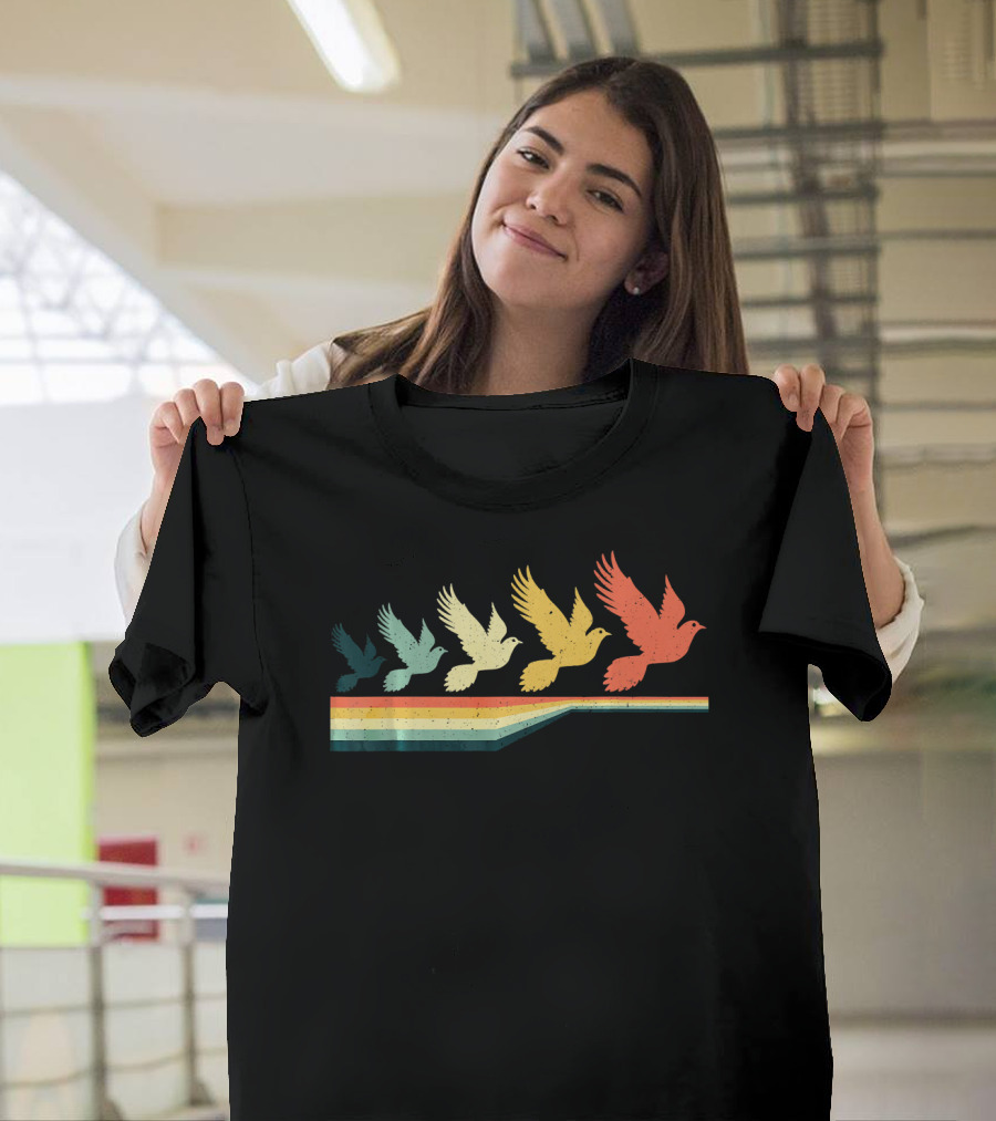 Vintage Retro Pigeon Animal Lover Zookee Bird Rainbow Flight T-Shirt
