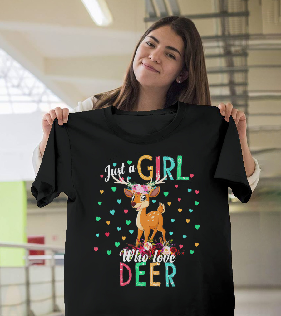 Just a Girl Who Loves Deer Heart Pattern Colorful T-Shirt