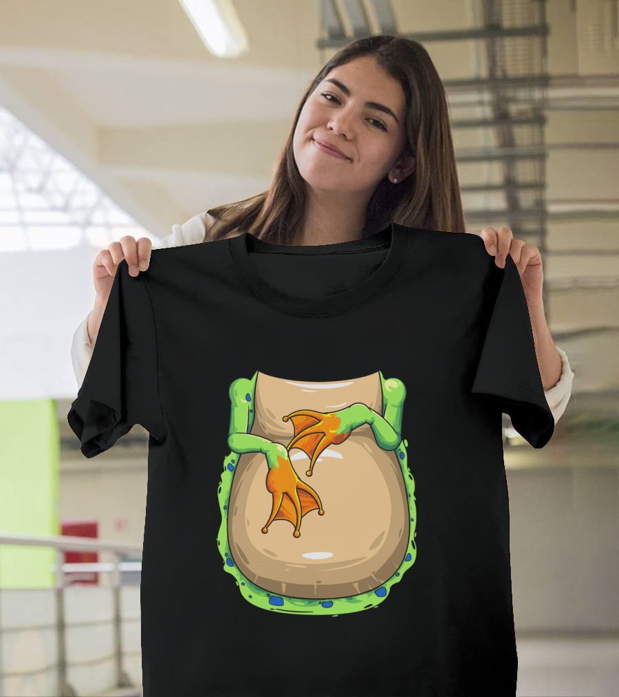 Tree Frog Belly with Orange Webbed Feet T-Shirt