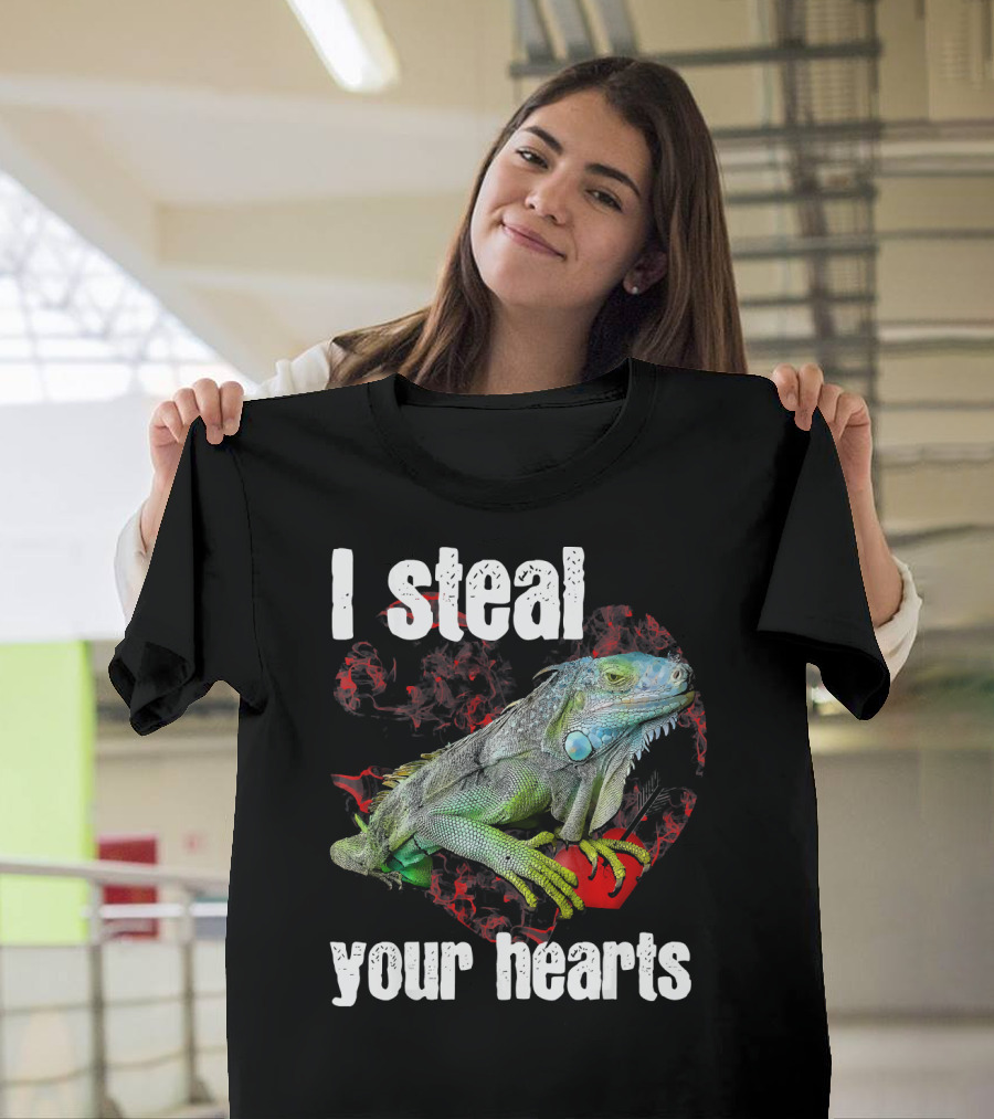 I Steal Your Hearts Funny Valentines Iguana T-Shirt
