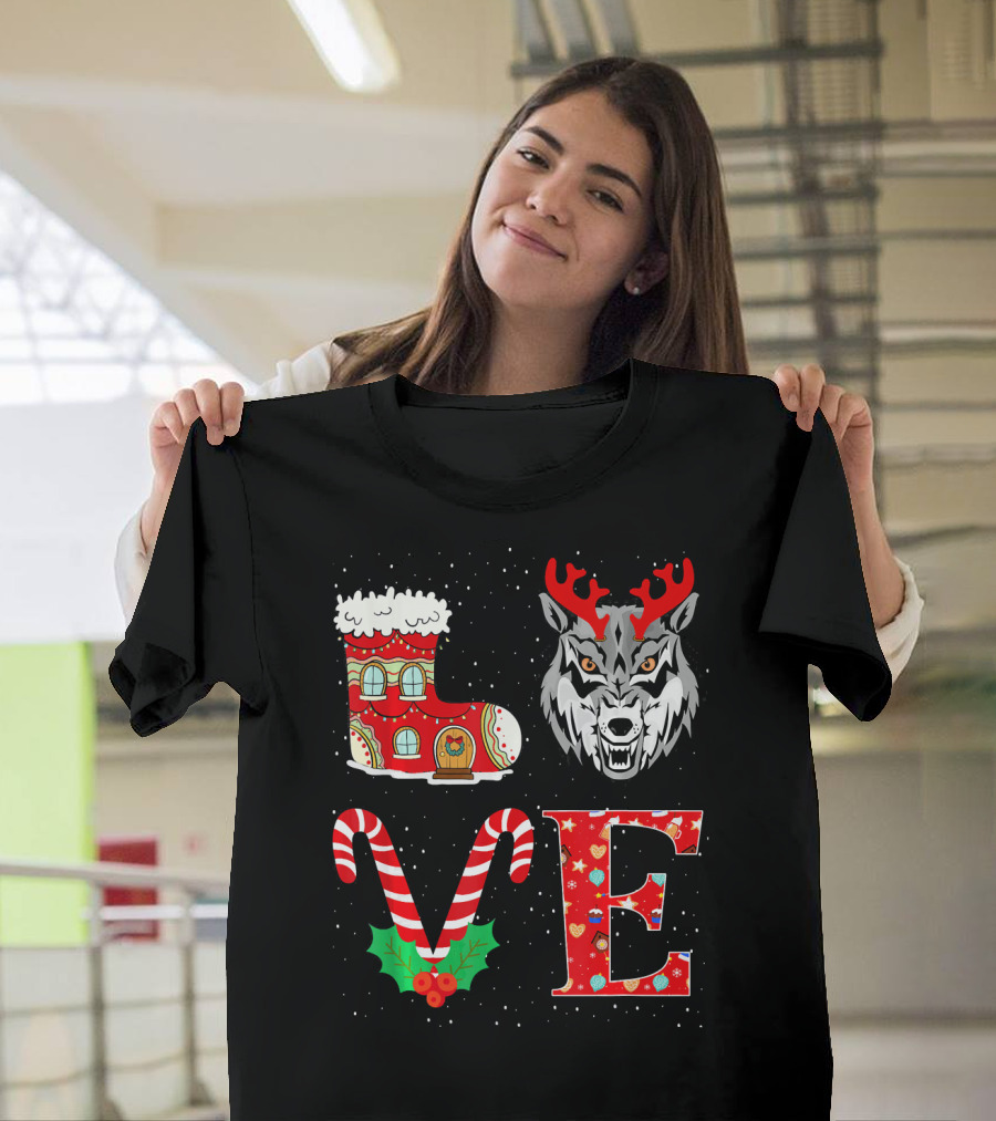 I Love Christmas Wolf Reindeer Horns Holiday Symbols T-Shirt