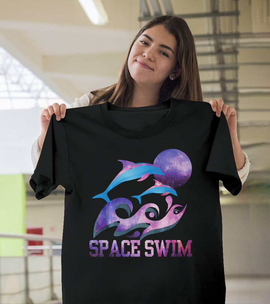 Funny Spaceman Dolphin Astronaut Space Swim T-Shirt