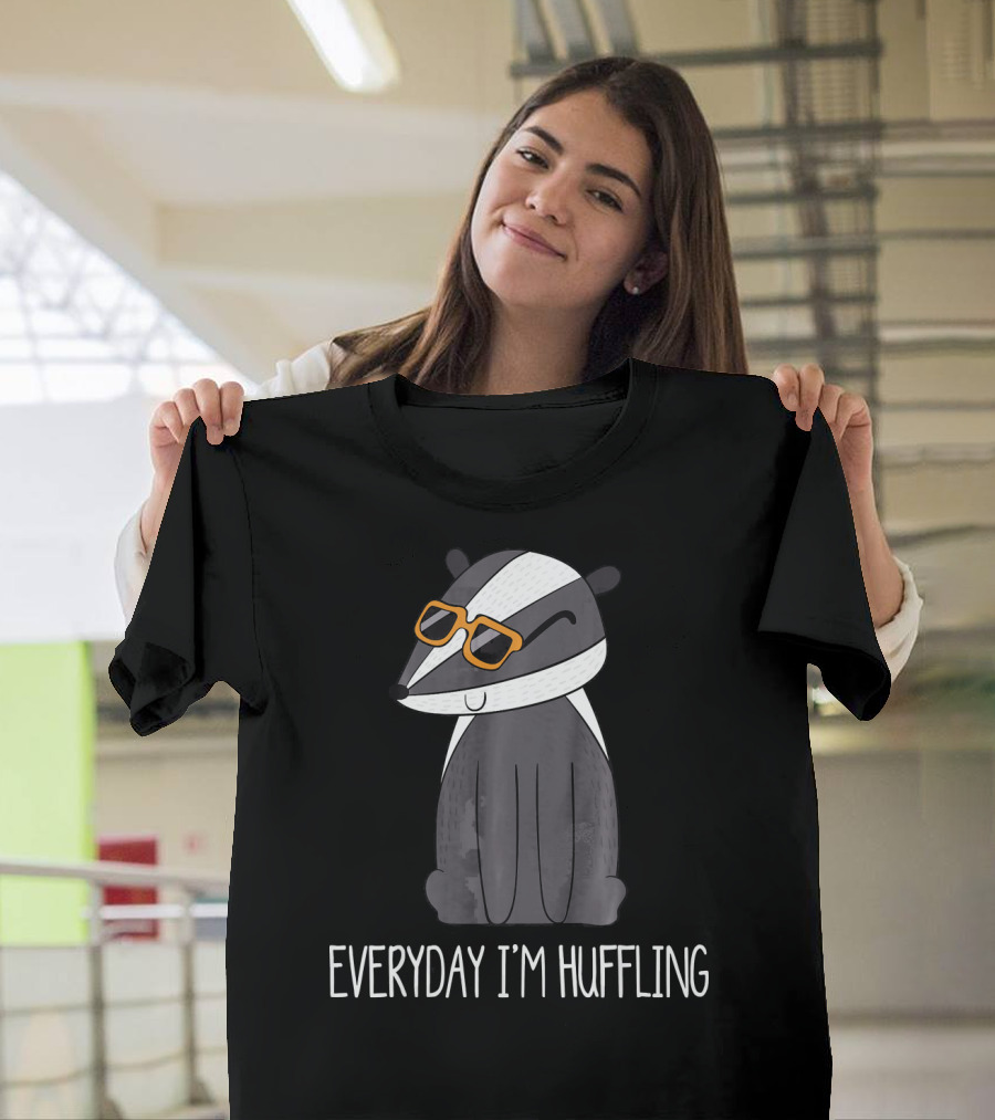 Everyday I'm Huffling Funny Cute Glasses-Wearing Badger T-Shirt