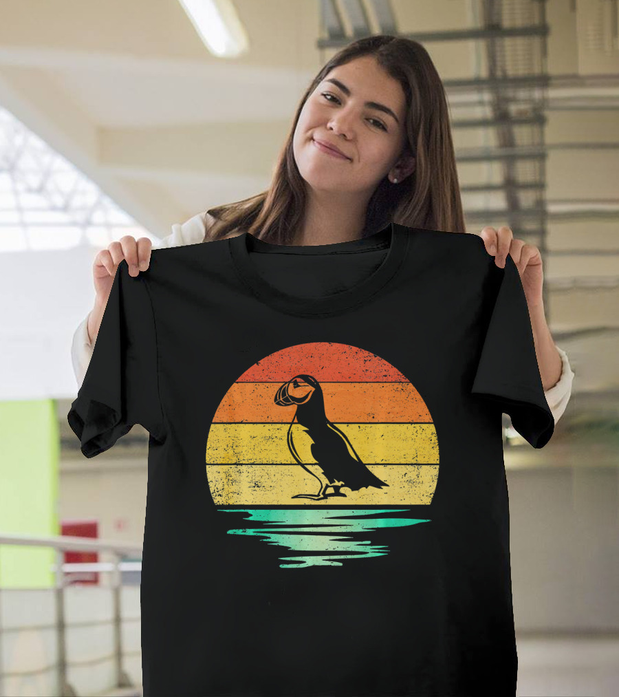 Vintage Puffin Bird Retro Sunset T-Shirt