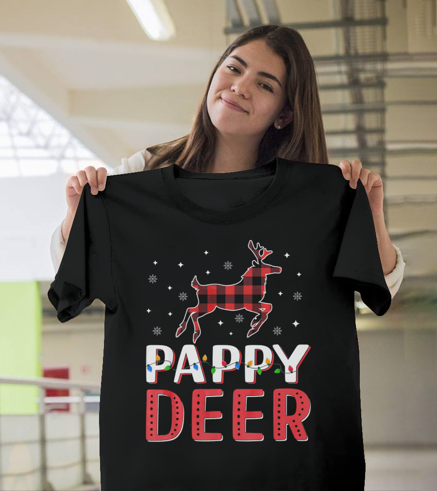 Pappy Deer Plaid Christmas Lights Snowflakes T-Shirt