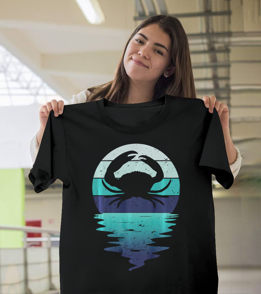 Retro Vintage Crab Silhouette with Ocean Sunset Stripes T-Shirt