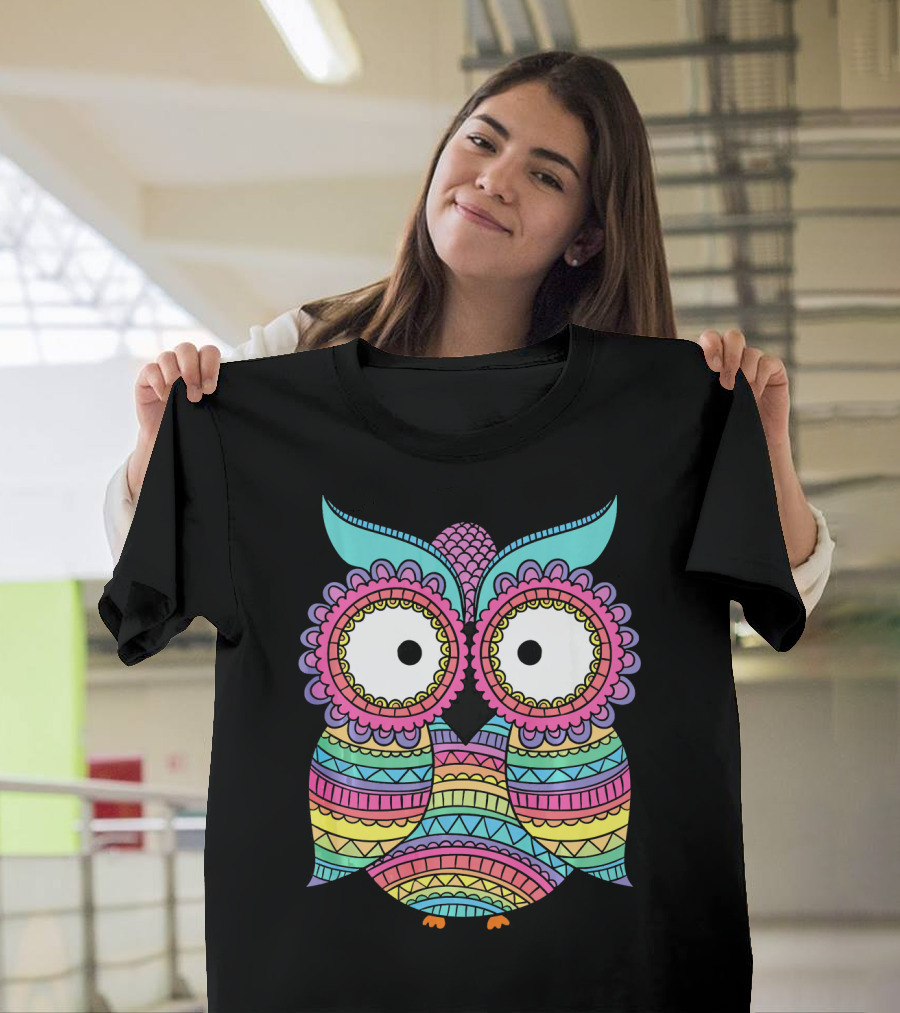 Colorful Cute Owl Love Owls Drawing T-Shirt