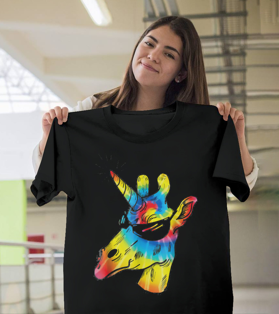 Girrafficorn Tie Dye Giraffe Unicorn Sunglasses Rainbow T-Shirt