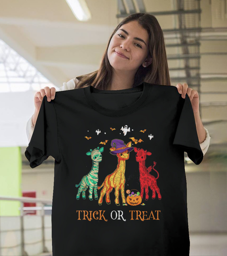 Trick Or Treat Halloween Giraffes with Witch Hat and Mummy Ghosts T-Shirt