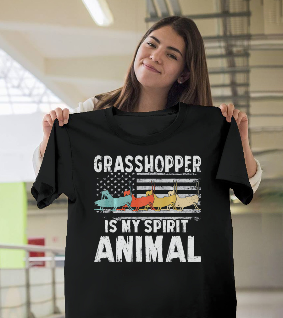 Grasshopper Is My Spirit Animal Vintage American Flag T-Shirt