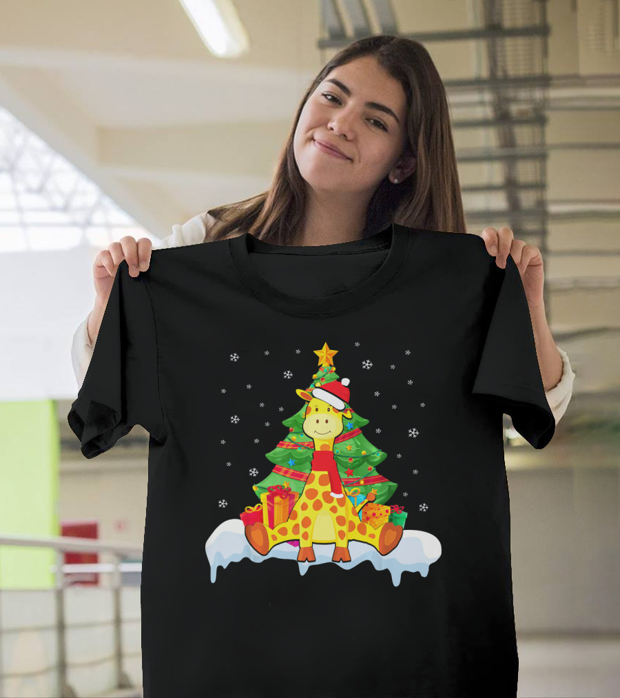Giraffe with Santa Hat and Scarf in Front of Christmas Tree with Snowflakes and Presents T-Shirt