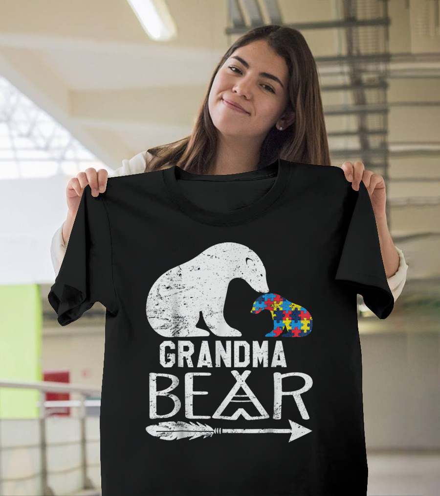Grandma Bear Autism Awareness Puzzle Arrow T-Shirt