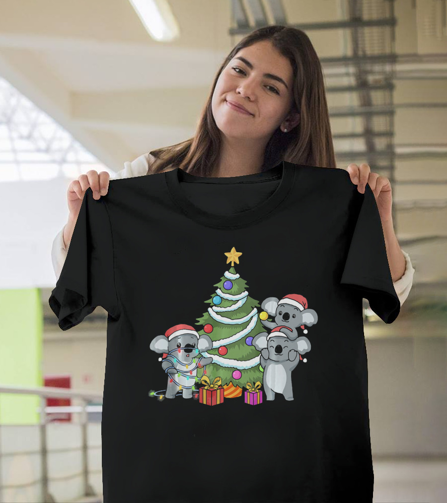 Koala Christmas Tree Funny Koala Santa Hats Holiday Lights T-Shirt