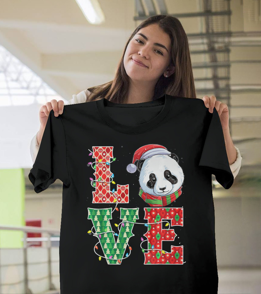LOVE Christmas Panda Xmas Panda Love T-Shirt