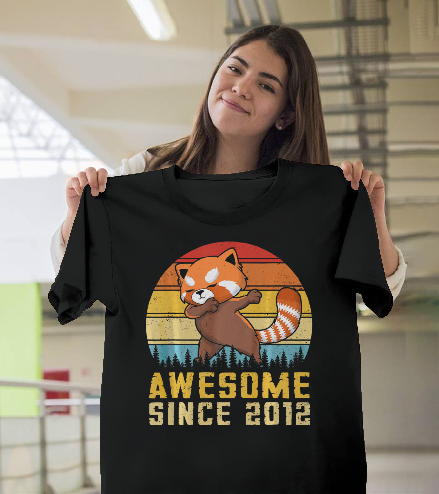 Red Panda Dabbing Awesome Since 2012 Retro Forest Sunset T-Shirt