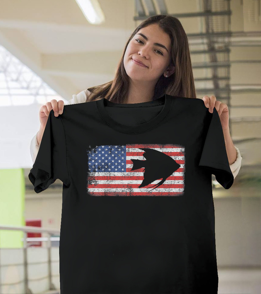 Vintage Retro American Flag Angelfish T-Shirt