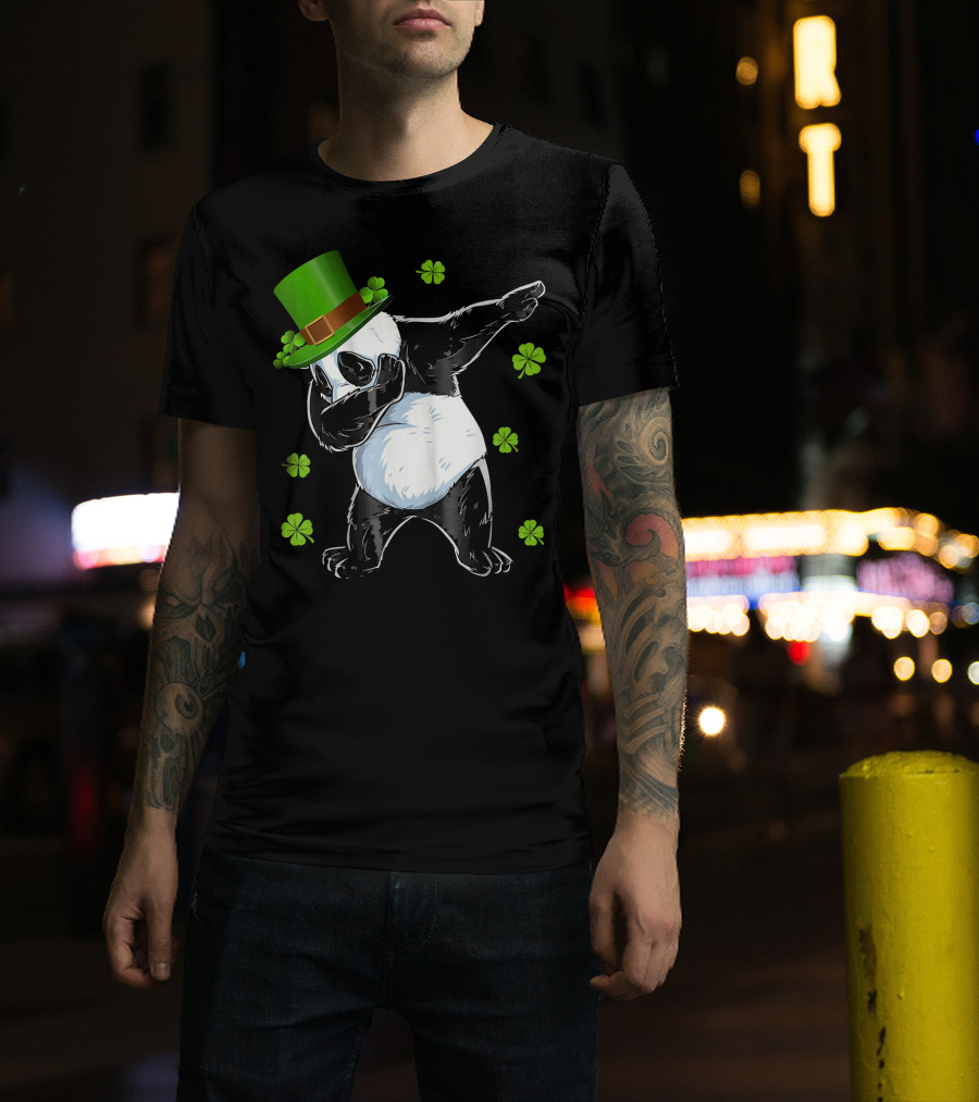 St Patricks Day Dabbing Panda Bear With Clover Hat T-Shirt