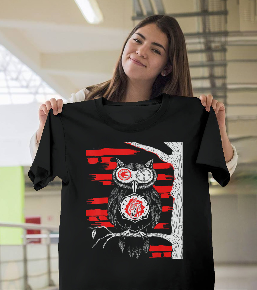 Trash Polka Steampunk Owl With Clock Eyes And Fiery Heart On Tree T-Shirt