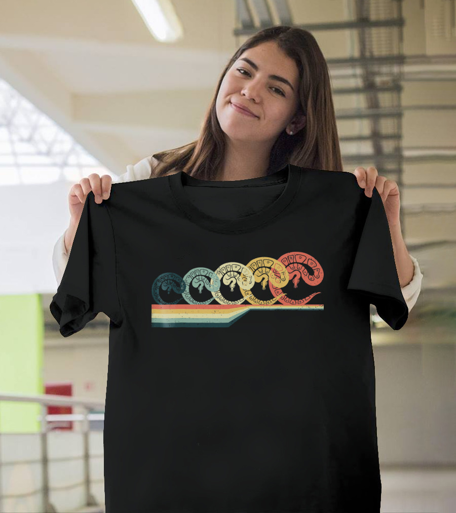 BALL PYTHON Vintage Retro Style Rainbow Spiral T-Shirt