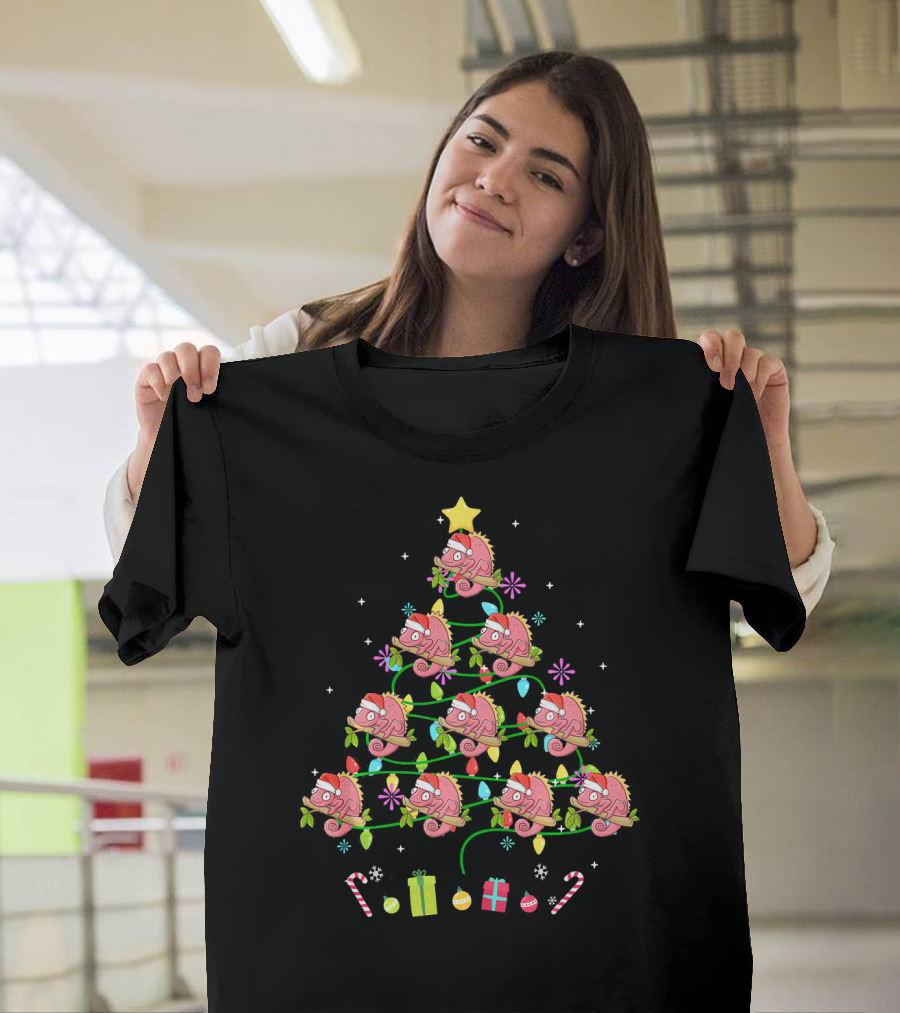 Funny Chameleon Christmas Tree With Santa Hats And Candy Canes T-Shirt