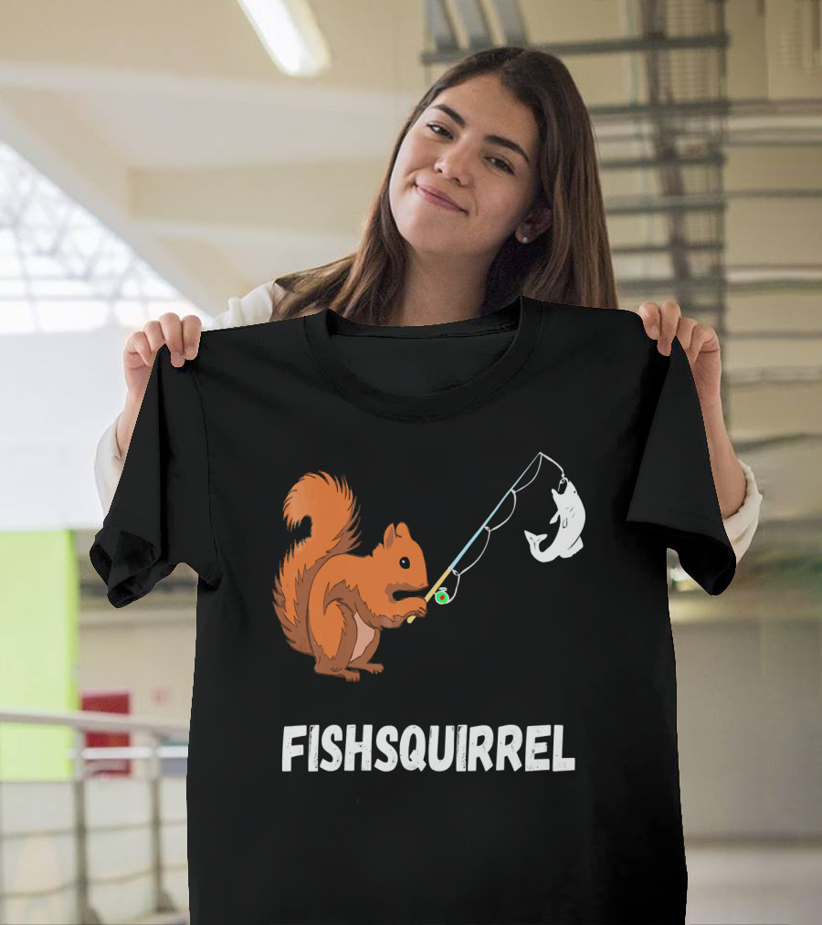 FishSquirrel Fishing Squirrel Fisherman Spinner Reels T-Shirt