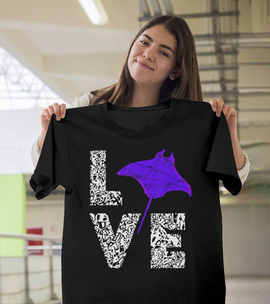 LOVE Manta Ray Stingray Sea Ocean Creatures T-Shirt