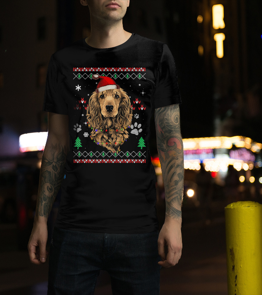 Cocker Spaniel Santa Hat Christmas Lights Paw Print Pattern Snowflakes T-Shirt