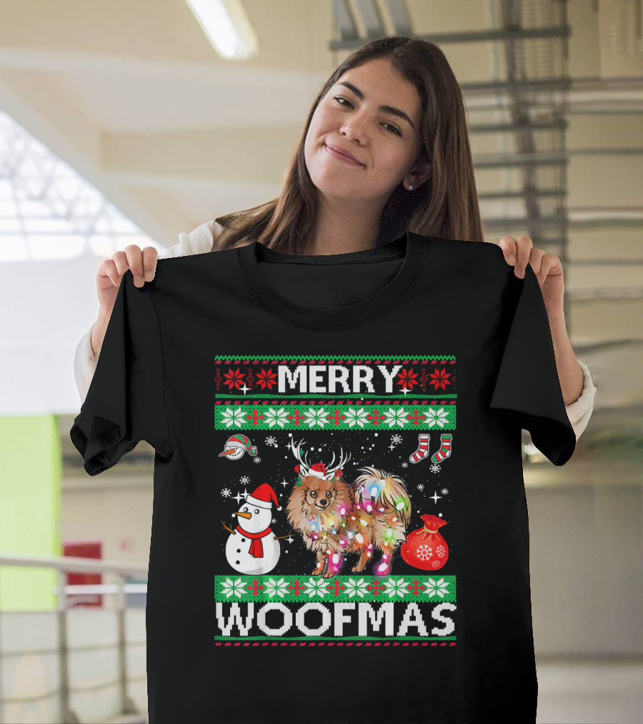 Merry Woofmas Festive Pomeranian with Christmas Lights and Snowman T-Shirt