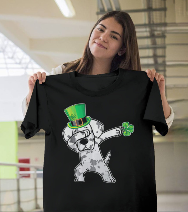 Funny Great Dane Dabbing Dance With Leprechaun Hat And Shamrock T-Shirt
