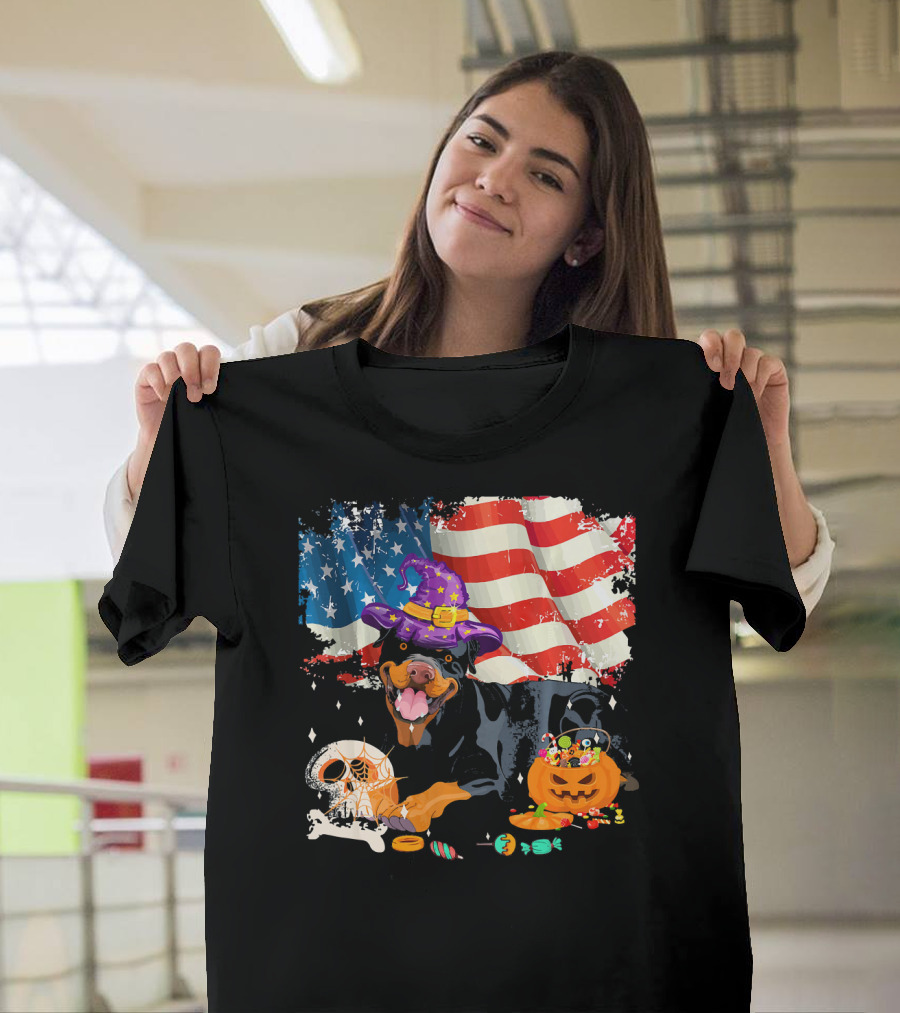 Rottweiler Halloween Wizard with American Flag and Pumpkin Candy T-Shirt