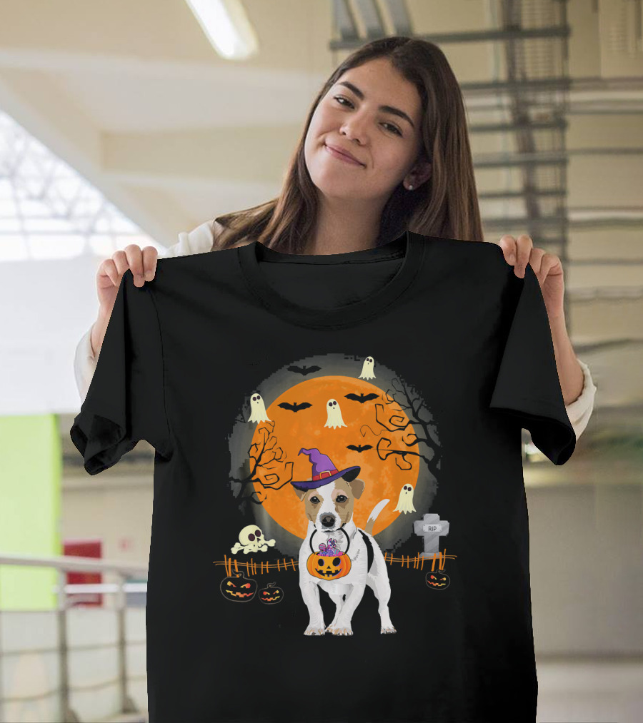 Jack Russell Dog in Witch Hat Halloween Scene T-Shirt
