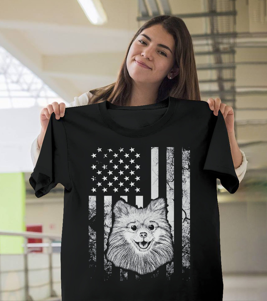 Pomeranian 4th of July American Flag Dog USA T-Shirt