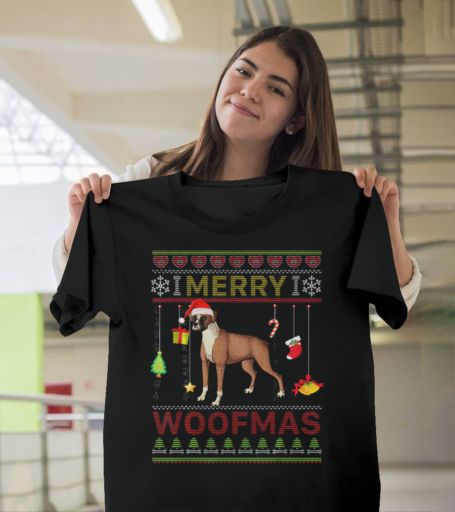 Merry Woofmas Boxer Dog Christmas Santa Hat Festive Decorations T-Shirt