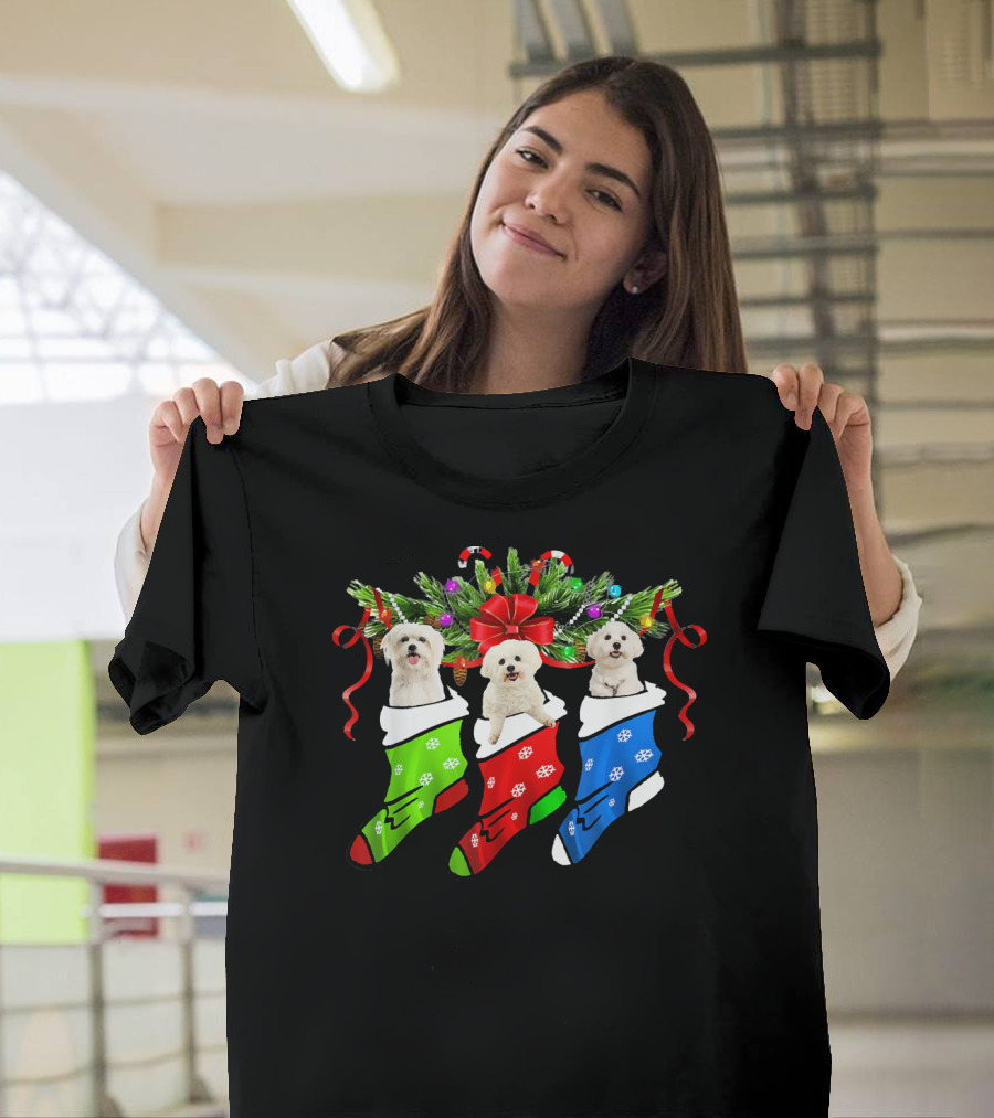Mens Funny Three Maltese Dogs in Festive Christmas Stockings T-Shirt
